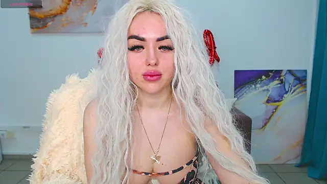 Snapshot of MissisCaty chatting on March 15, 6:36 am MissisCaty online show from March 15, 6:36 am