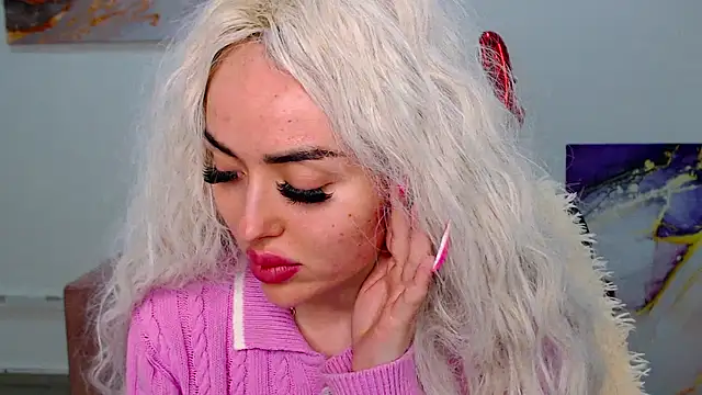 Snapshot of MissisCaty chatting on March 19, 3:40 pm MissisCaty online show from March 19, 3:40 pm