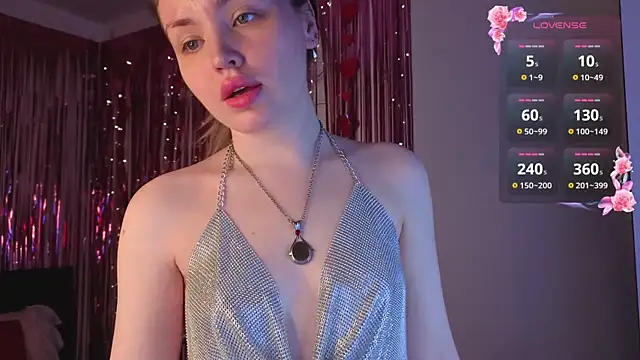 Lora Rosee online show from July 10, 2:28 pm