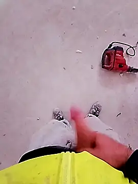 Snapshot of dominationmybigdick chatting on November 13, 9:13 am dominationmybigdick online show from November 13, 9:13 am