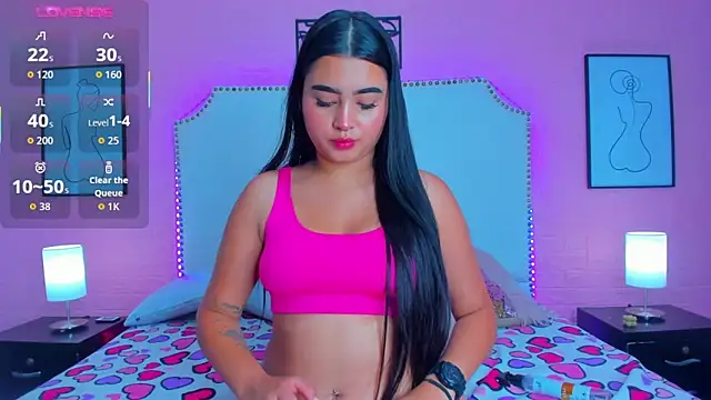  Emma whiitee  online show from November 9, 1:04 pm