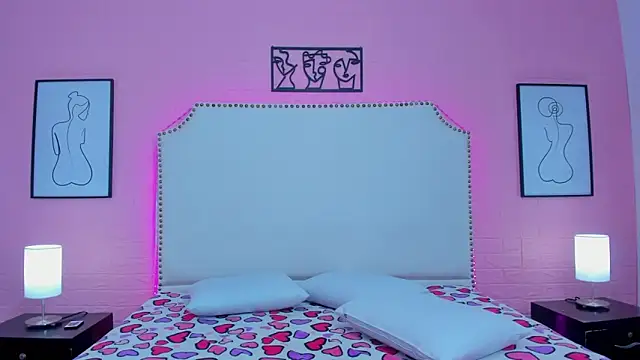  Emma whiitee  online show from September 24, 1:06 pm