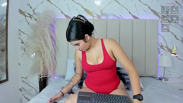  Emma whiitee  online show from November 28, 1:11 pm