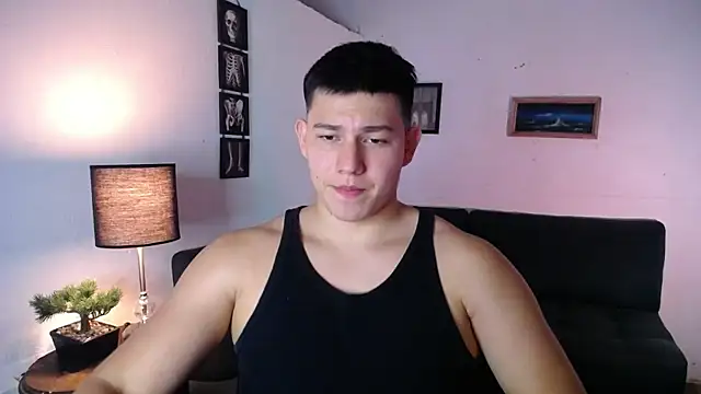 JamesCr  online show from February 12, 11:59 pm