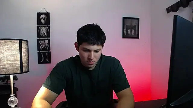 JamesCr  online show from October 22, 2:00 am