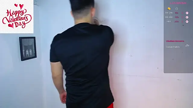 JamesCr  online show from February 15, 1:39 am