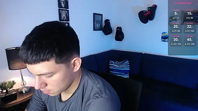 JamesCr  online show from April 15, 2:21 pm