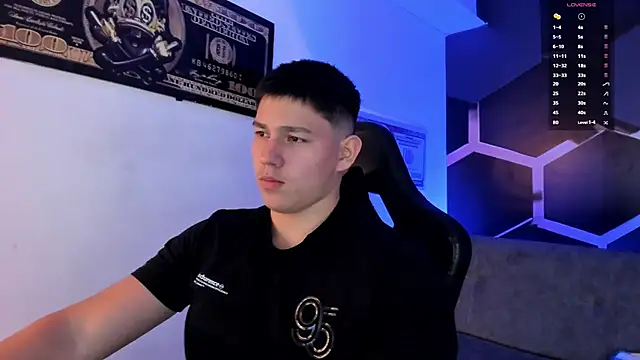 JamesCr  online show from September 9, 2:54 am