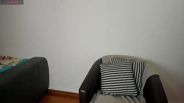 Snapshot of NicoleKatee chatting on November 26, 2:28 pm NicoleKatee online show from November 26, 2:28 pm