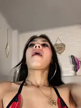 Snapshot of TayylorSexx chatting on February 13, 4:11 am TayylorSexx online show from February 13, 4:11 am