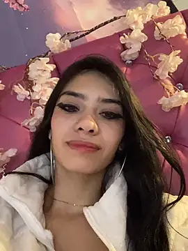Snapshot of TayylorSexx chatting on March 3, 8:30 am TayylorSexx online show from March 3, 8:30 am