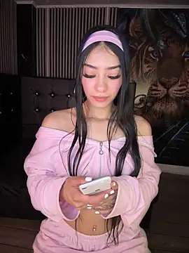 TayylorSexx online show from February 6, 5:03 am