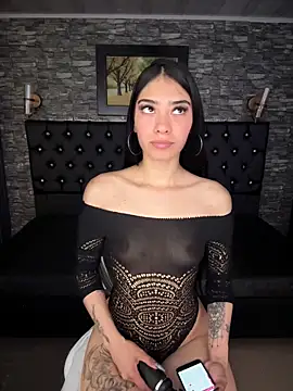 Snapshot of TayylorSexx chatting on May 16, 2:21 am TayylorSexx online show from May 16, 2:21 am
