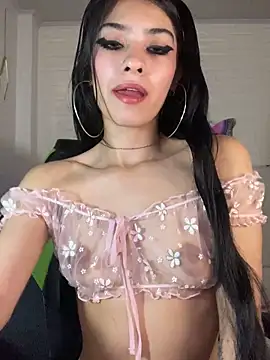 Snapshot of TayylorSexx chatting on February 14, 4:15 am TayylorSexx online show from February 14, 4:15 am