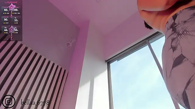 bella lovers  online show from September 12, 12:49 pm