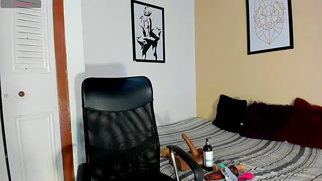 Violetta 0 online show from April 15, 1:04 pm