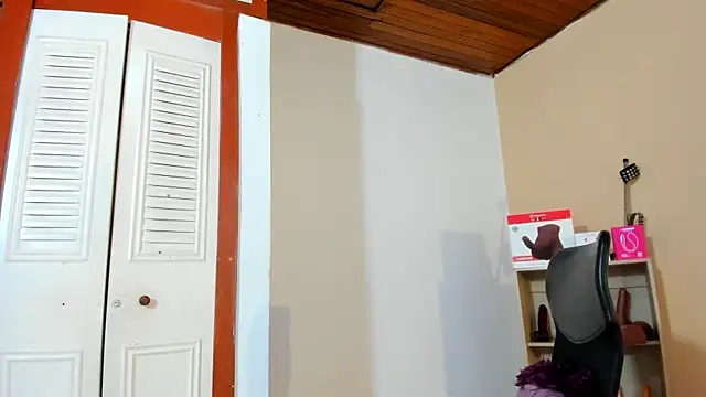 Violetta 0 online show from February 7, 12:24 pm