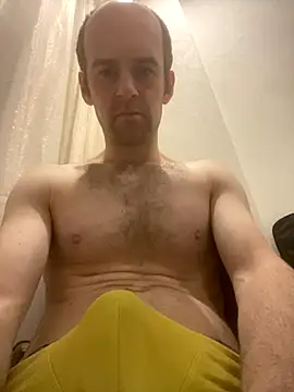 LynnAhNight online show from October 15, 3:27 am