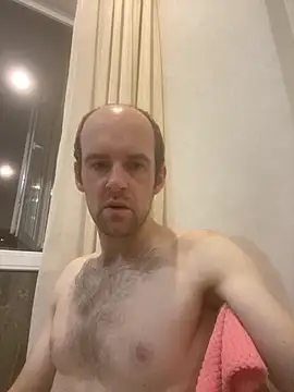 LynnAhNight online show from October 30, 3:16 am