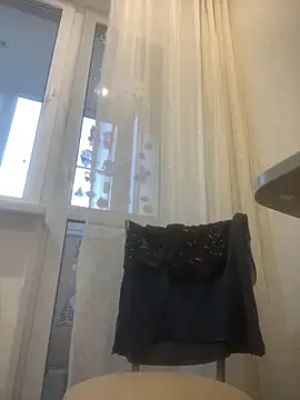 LynnAhNight online show from March 30, 3:19 am