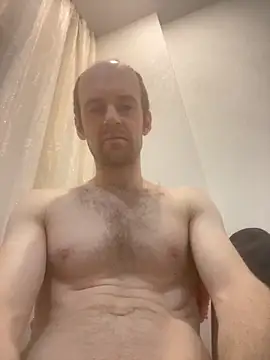 LynnAhNight online show from October 25, 3:06 am