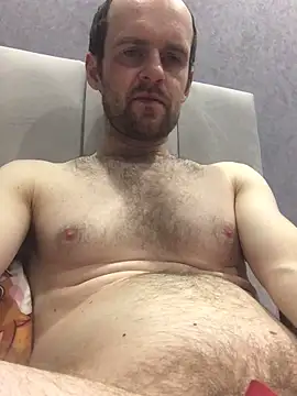 LynnAhNight online show from January 14, 5:49 pm