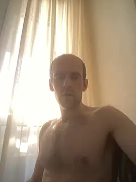 LynnAhNight online show from September 27, 4:51 am