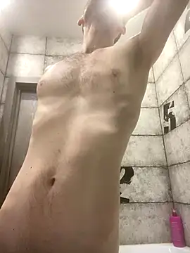 LynnAhNight online show from November 3, 3:34 am