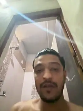 Snapshot of Chintu2408 chatting on April 2, 7:37 am Chintu2408 online show from April 2, 7:37 am