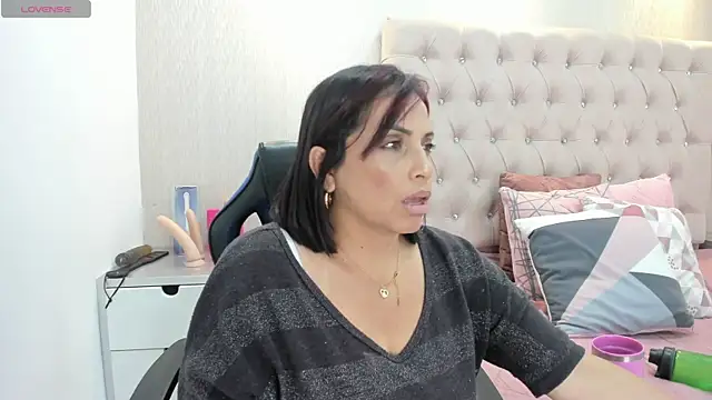 GochitaWild online show from March 28, 8:32 pm