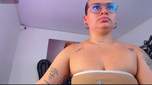 Taliana36 online show from October 18, 12:07 pm