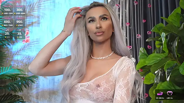 Snapshot of KarlaBart chatting on November 23, 7:57 pm KarlaBart online show from November 23, 7:57 pm