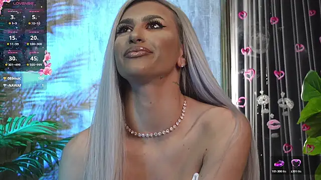 Snapshot of KarlaBart chatting on November 11, 8:14 pm KarlaBart online show from November 11, 8:14 pm