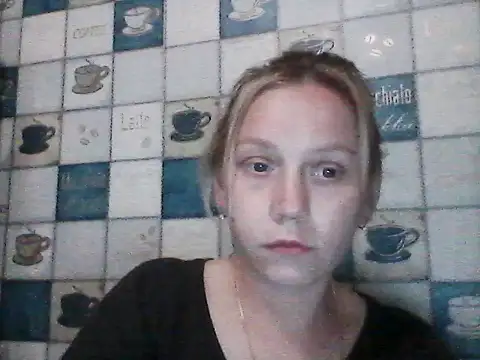 Snapshot of Anna_wey chatting on June 5, 7:19 pm Anna wey online show from June 5, 7:19 pm