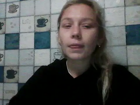 Snapshot of Anna_wey chatting on October 18, 6:21 pm Anna wey online show from October 18, 6:21 pm