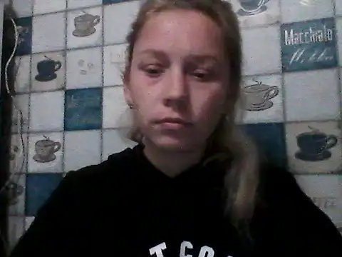 Snapshot of Anna_wey chatting on October 6, 6:41 pm Anna wey online show from October 6, 6:41 pm