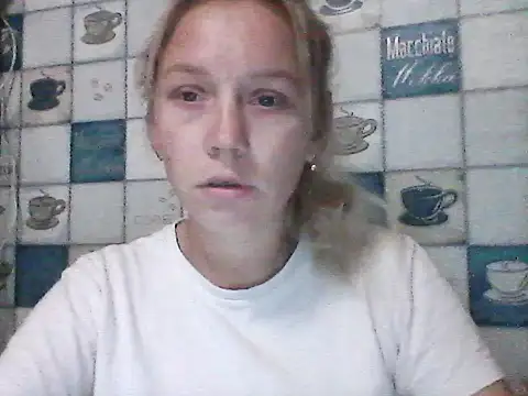 Snapshot of Anna_wey chatting on October 2, 6:22 pm Anna wey online show from October 2, 6:22 pm