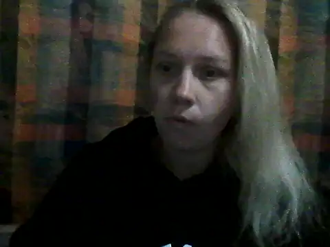 Snapshot of Anna_wey chatting on September 26, 6:04 pm Anna wey online show from September 26, 6:04 pm