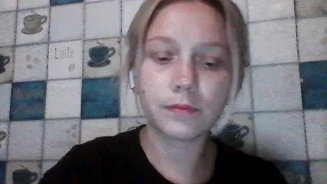 Snapshot of Anna_wey chatting on July 2, 7:09 pm Anna wey online show from July 2, 7:09 pm