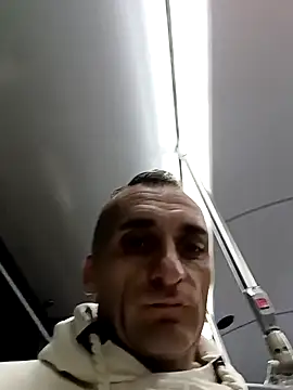 Snapshot of ANGELSANTAMARIA- chatting on October 2, 6:22 pm ANGELSANTAMARIA- online show from October 2, 6:22 pm