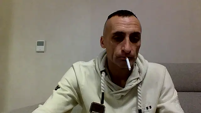 Snapshot of ANGELSANTAMARIA- chatting on November 29, 6:57 am ANGELSANTAMARIA- online show from November 29, 6:57 am