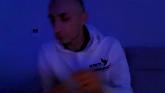 Snapshot of ANGELSANTAMARIA- chatting on November 19, 3:34 pm ANGELSANTAMARIA- online show from November 19, 3:34 pm