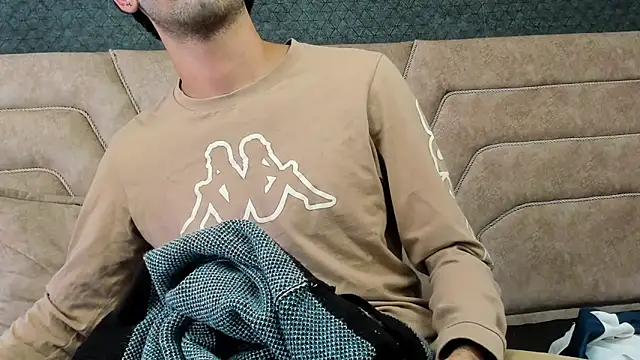 erickblaze wm online show from February 6, 7:07 pm