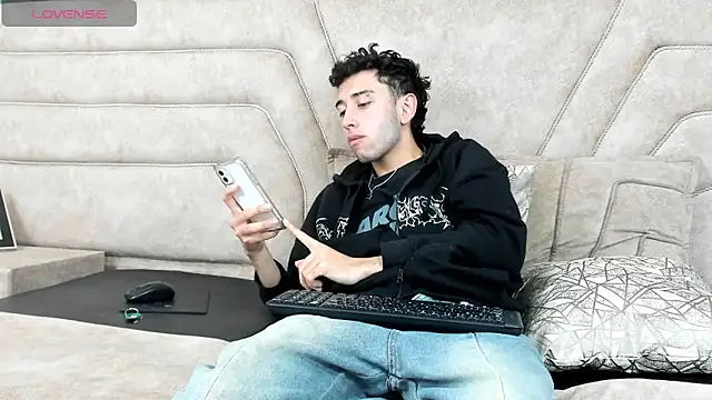 erickblaze wm online show from March 7, 1:51 pm