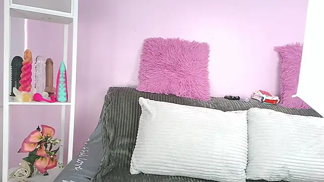 Hiyakasudere online show from December 16, 12:20 pm