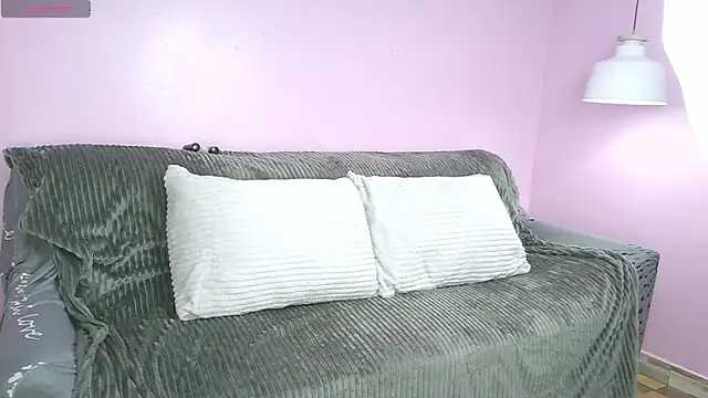 Hiyakasudere online show from December 5, 6:39 pm