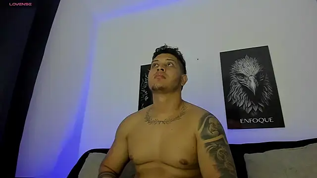 JohanSmith online show from November 6, 11:09 pm