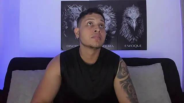 JohanSmith online show from October 28, 2:12 am