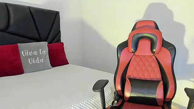 jessi lemuss online show from September 22, 12:33 pm