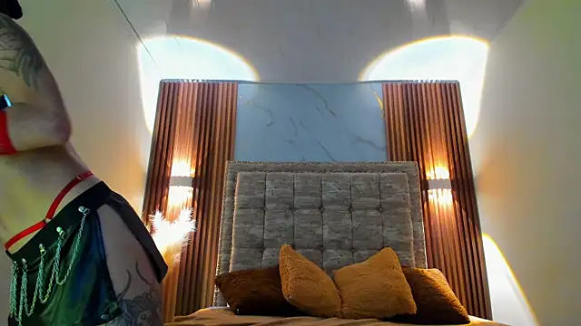 jessi lemuss online show from March 12, 11:44 pm